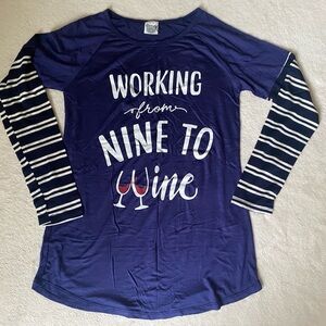 Women's Blue Graphic Long Sleeve Top